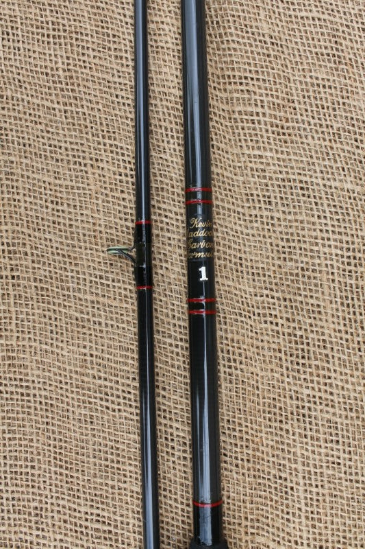 1 x Simpsons Of Turnford Kevin Maddocks Carbon Formula 1 Old School Carp Fishing Rod. Early 1990s.