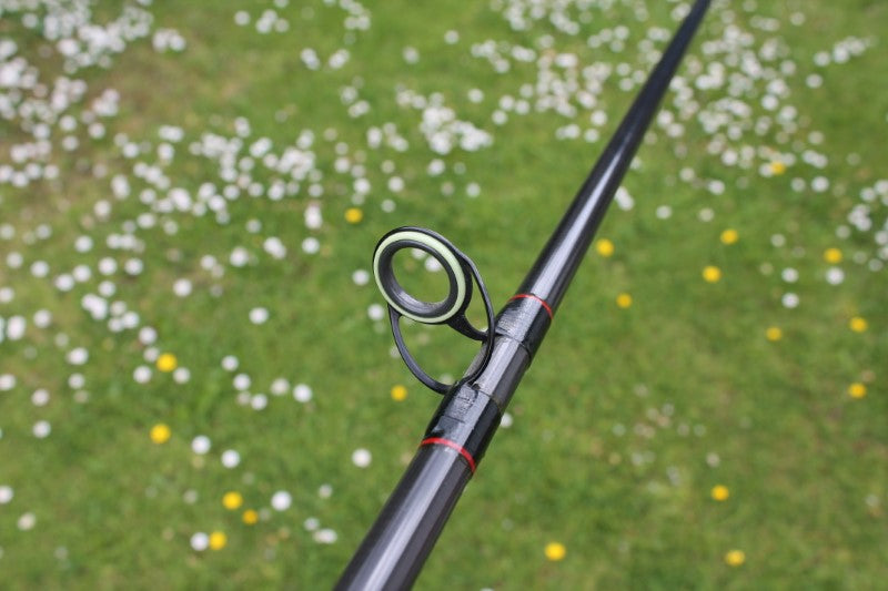 1 x Simpsons Of Turnford Kevin Maddocks Carbon Formula 1 Old School Carp Fishing Rod. Early 1990s.