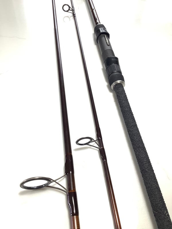 1 x Harrison Vic Gibson Stalking Carp Rod. 3 pce. 2lb T/C. Built For Yateley Angling Centre.